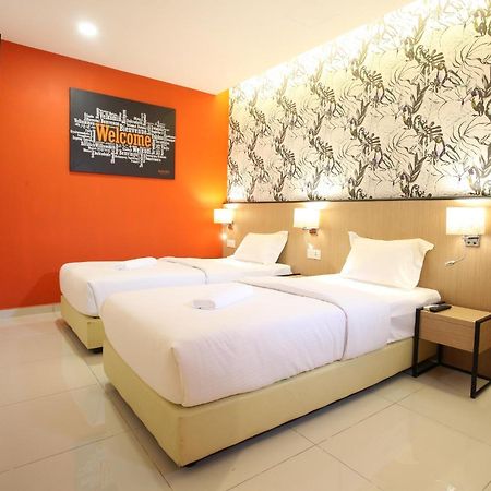 Sovotel @ Bandar Menjalara Kuala Lumpur Exterior foto
